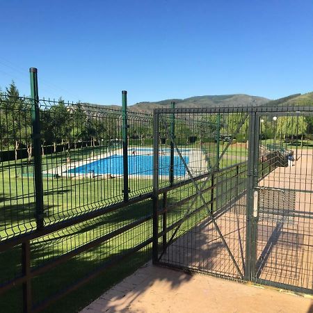 Apartamento Ezcaray Con Piscina Zorraquín Extérieur photo